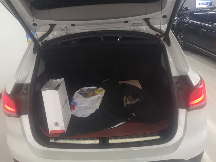 Фото 4 - BMW X1