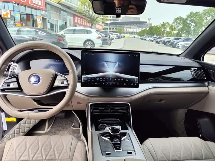 Фото 7 - BYD Tang Hybrid/EV