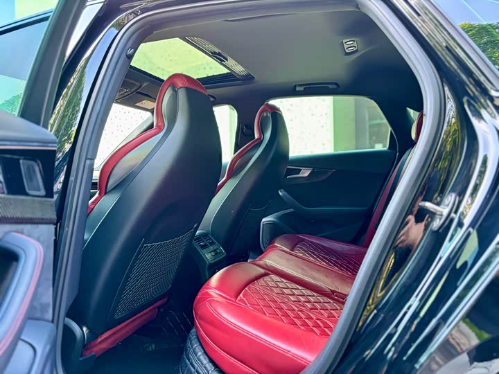 Фото 6 - Audi S4