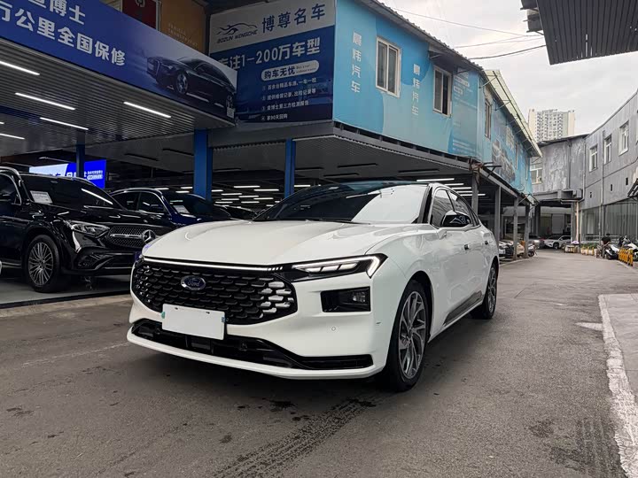 Ford Mondeo 2025 2025款 2.0T EcoBoost 至尊型