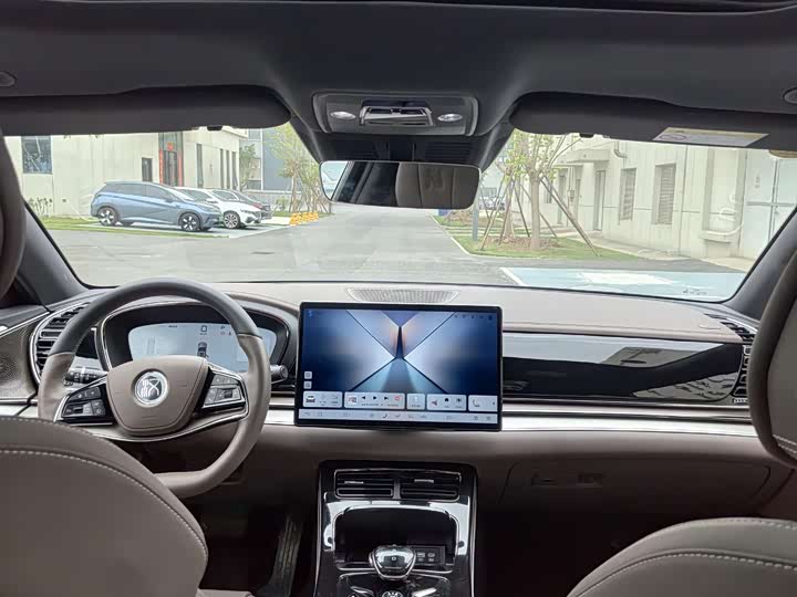 BYD Han 2025 2025款 DM-i 智驾版 125KM激光雷达旗舰型
