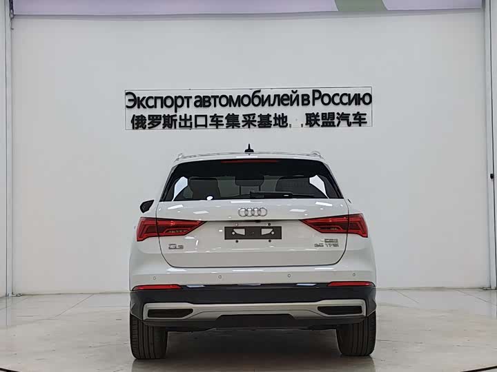 Фото 6 - Audi Q3