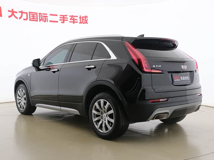 Фото 7 - Cadillac XT4