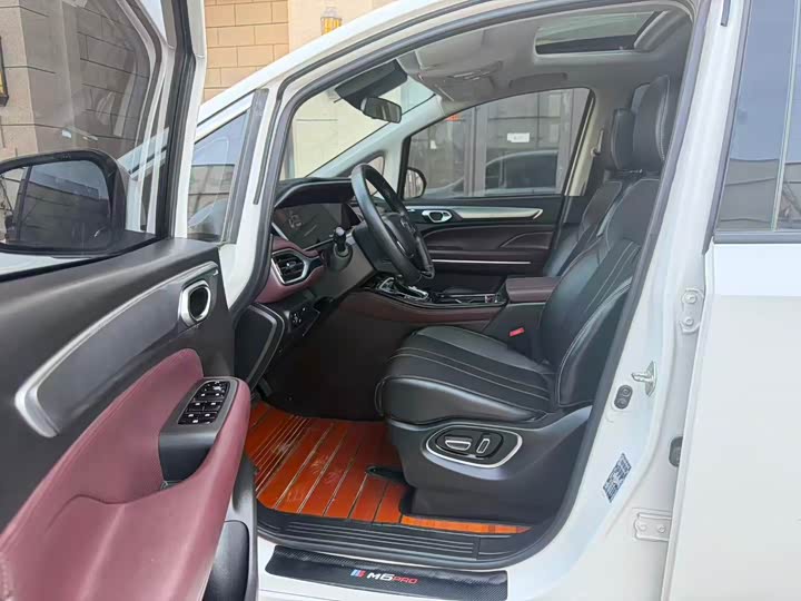 Zdjęcie 4 - GAC Trumpchi M6