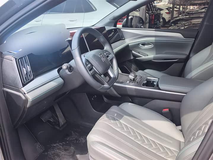 BYD Song L DM-i Hybrid 2025 2025款 智驾版 160km 超越型