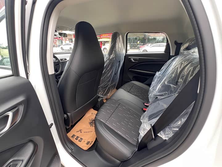 Leapmotor T03 2025 2025款 310舒享版