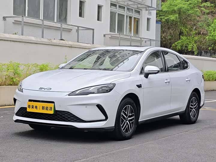 BYD Seal 05 DM-i Hybrid 2025 2025款 DM-i 智驾版 120KM旗舰型