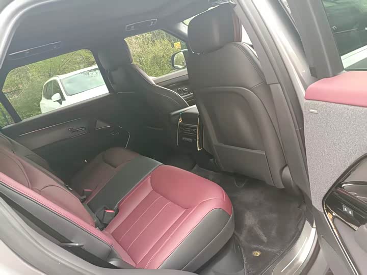 Land Rover Range Rover Sport 2025 2025款 400PS Dynamic SE