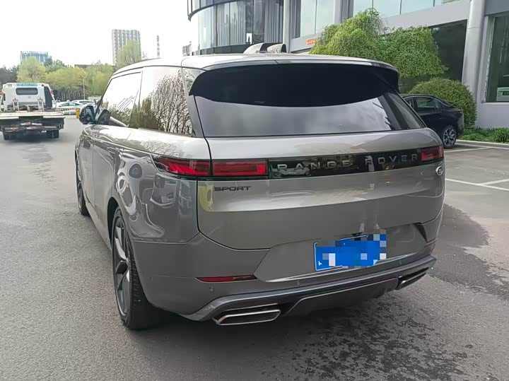 Land Rover Range Rover Sport 2025 2025款 400PS Dynamic SE