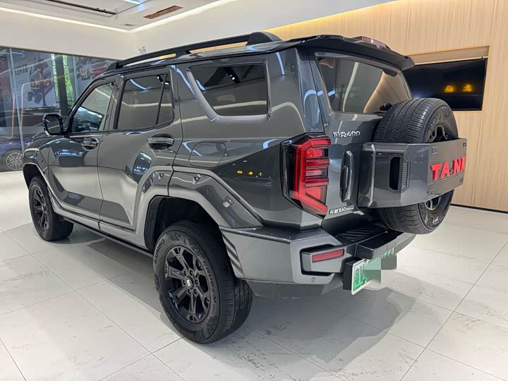 Фото 4 - Tank 400 Hybrid