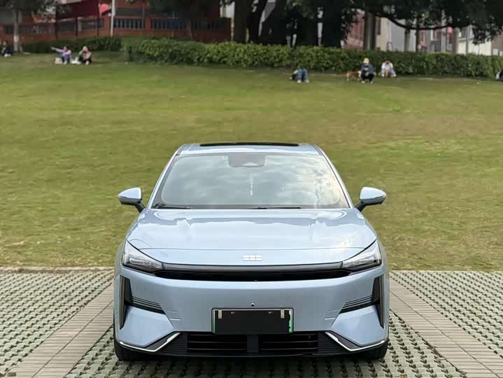 Geely Galaxy L6 2025 2025款 EM-i 140km 探索+版