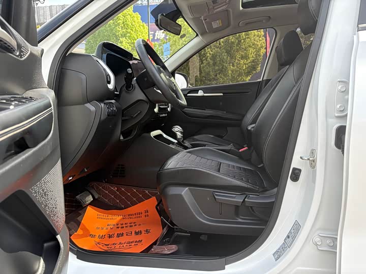 Kia Sonet 2024 2024款 1.5L 豪华智享版