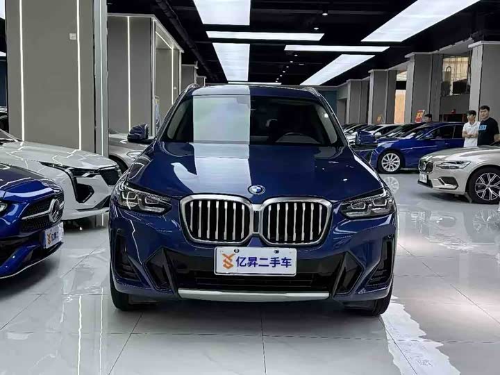 Фото 2 - BMW X3