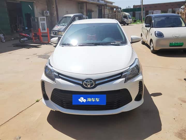 Фото 2 - Toyota Vios