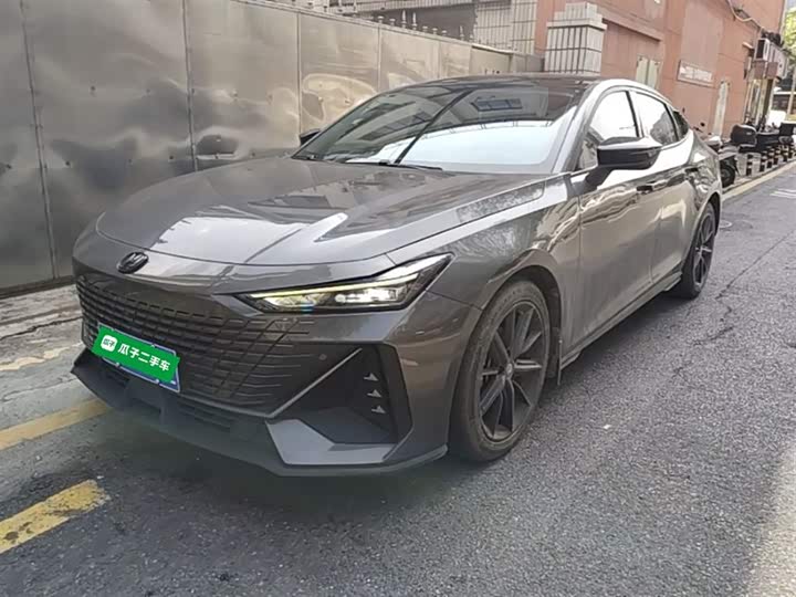 Zdjęcie 2 - Changan UNI-V
