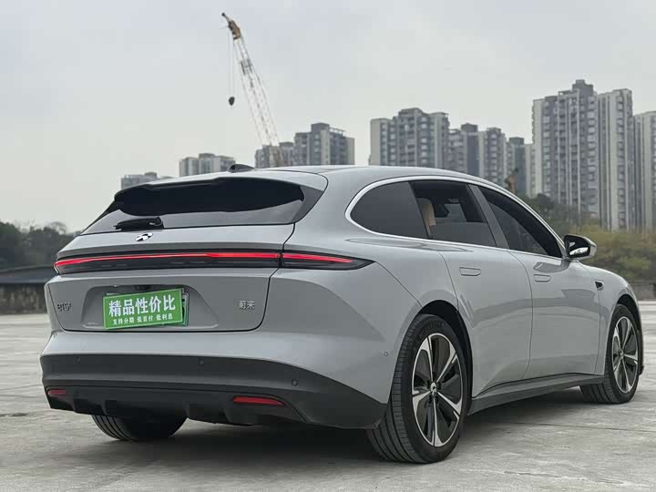 Фото 8 - Nio ET5T