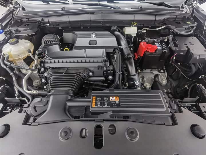 Lincoln Nautilus 2025 2025款 2.0T 四驱尊享版