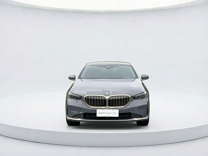 Zdjęcie 2 - BMW 5 Series