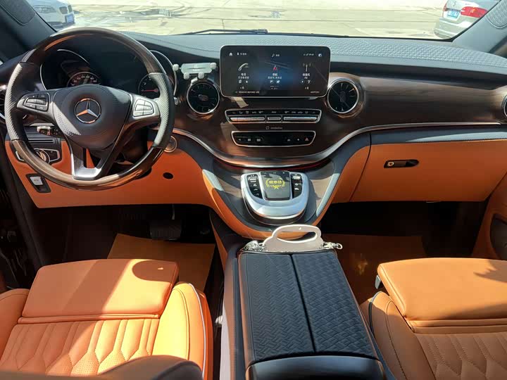 Mercedes-Benz V-Class 2022 2022款 V 260 领航版