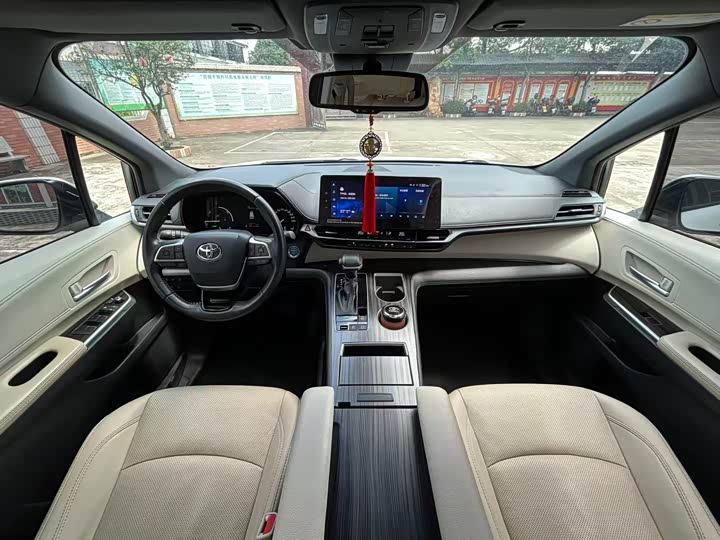 Toyota Sienna 2021 2021款 2.5L混动 尊贵版