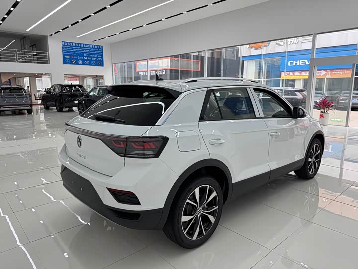 2026 Volkswagen T-Roc
