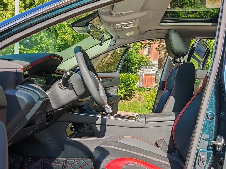 Dongfeng Aeolus Yixuan Max 2023 2023款 1.5T 超凡萌爸版