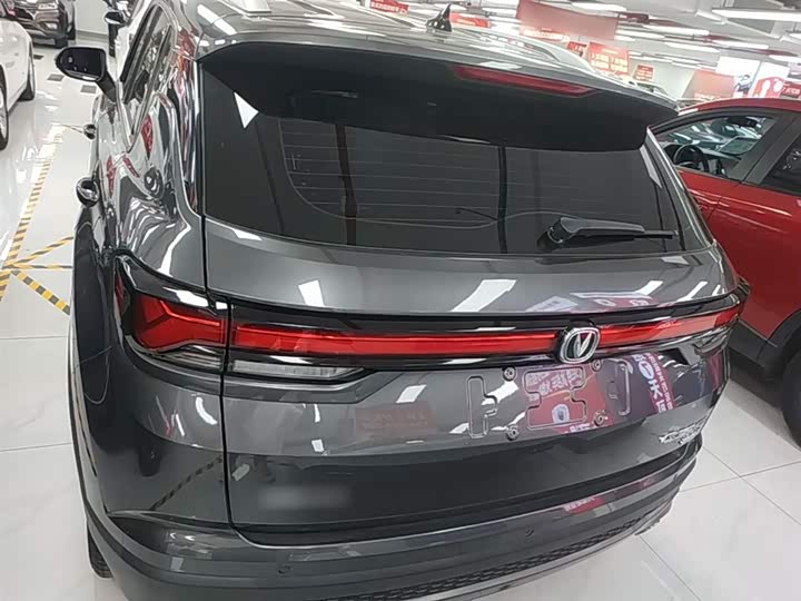 Changan CS35 Plus 2021 2021款 改款 蓝鲸NE 1.4T DCT豪华型