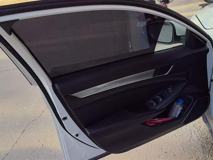 Honda Accord 2018 2018款 锐·混动 2.0L 锐领版 国V