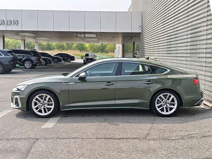 Audi A5 2024 2024款 Sportback 40 TFSI 时尚动感型
