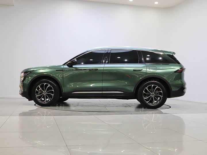 Lincoln Nautilus 2023 2023款 2.0T 四驱尊享版