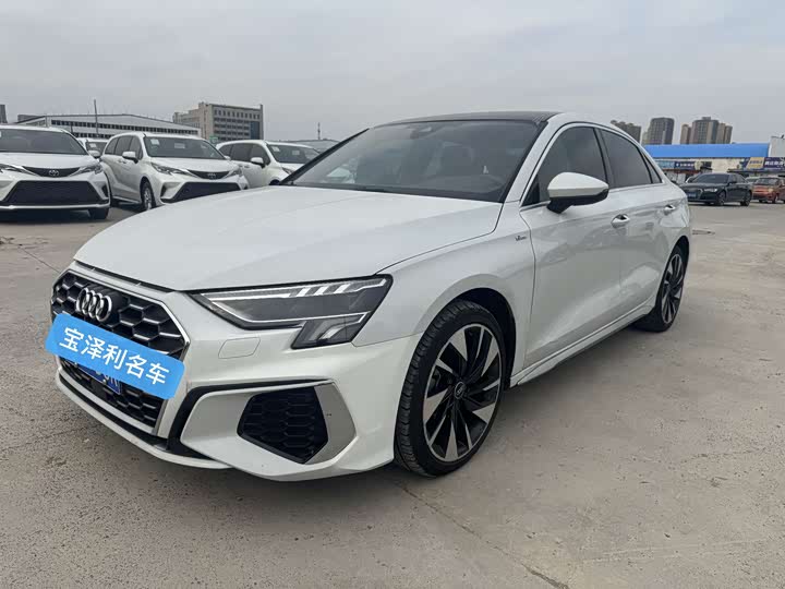 Фото 1 - Audi A3