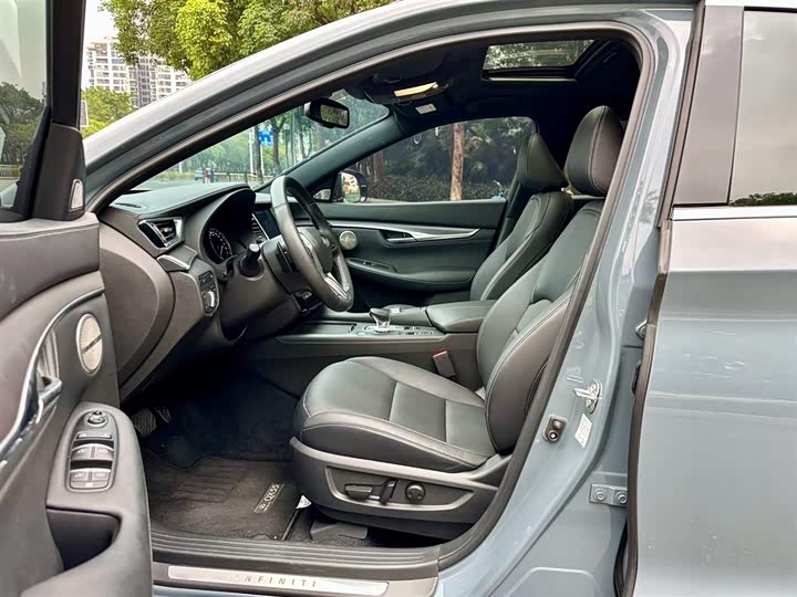 Infiniti QX55 2022 2022款 2.0T 四驱耀动版