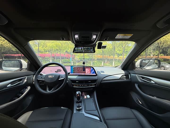 Cadillac CT5 2025 2025款 28T 城市运动版
