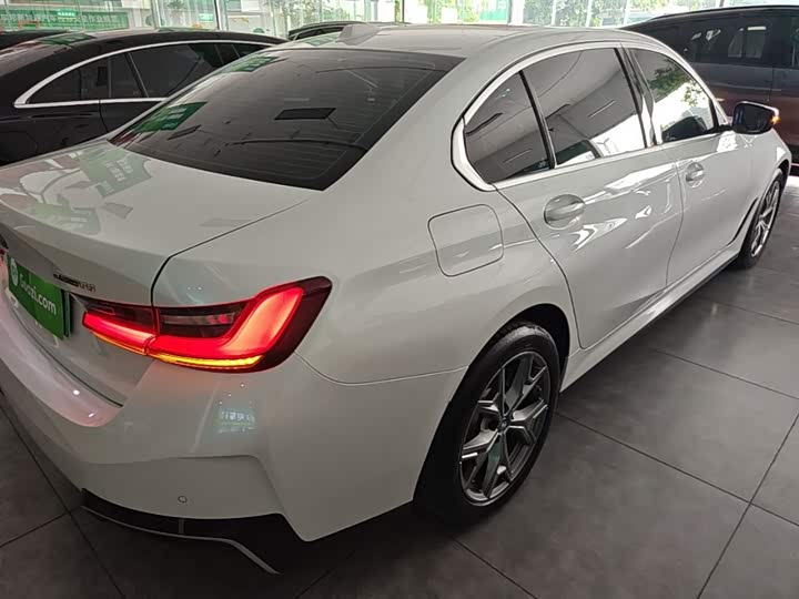 Фото 7 - BMW i3