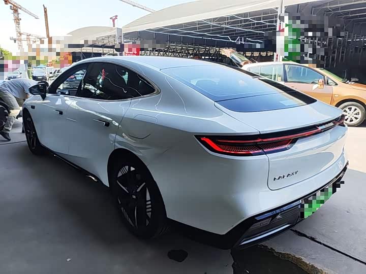 Geely Galaxy E8 2024 2024款 550km 后驱PRO