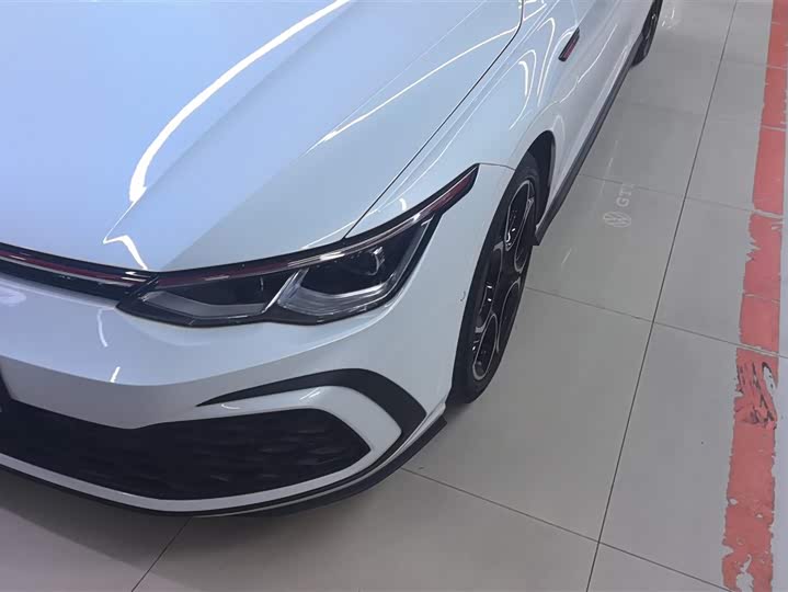 Volkswagen Golf GTI 2023 2023款 380TSI DSG GTI