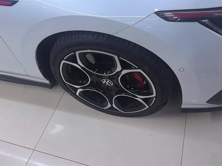 Volkswagen Golf GTI 2023 2023款 380TSI DSG GTI