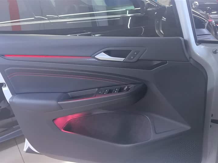Volkswagen Golf GTI 2023 2023款 380TSI DSG GTI