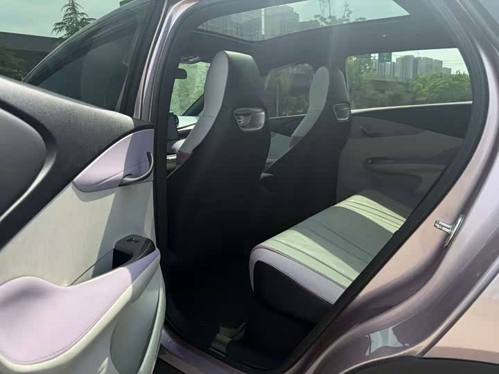 Фото 4 - BYD Dolphin