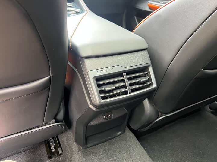 Changan UNI-V 2025 2025款 1.5T 500Bar高能版