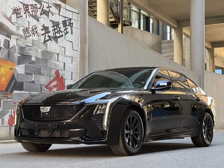 Cadillac CT5 2025 2025款 28T 赛道性能版