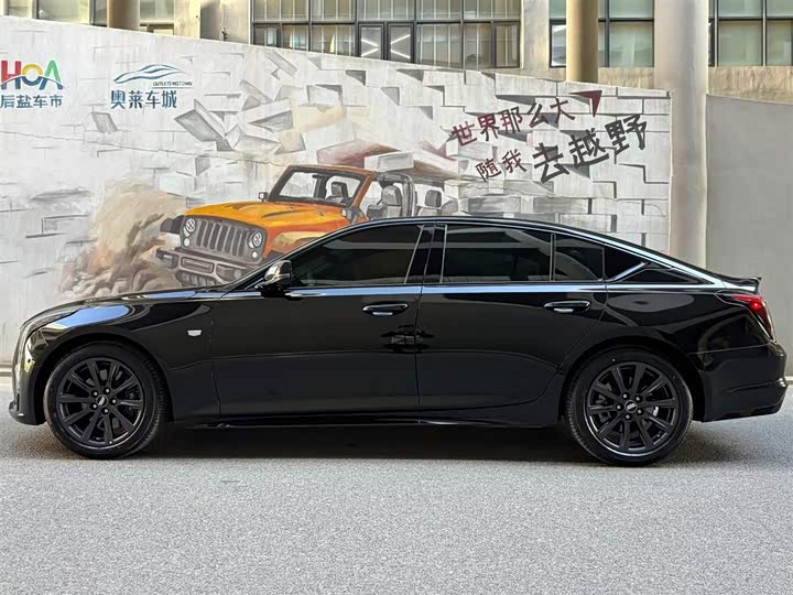 Cadillac CT5 2025 2025款 28T 赛道性能版