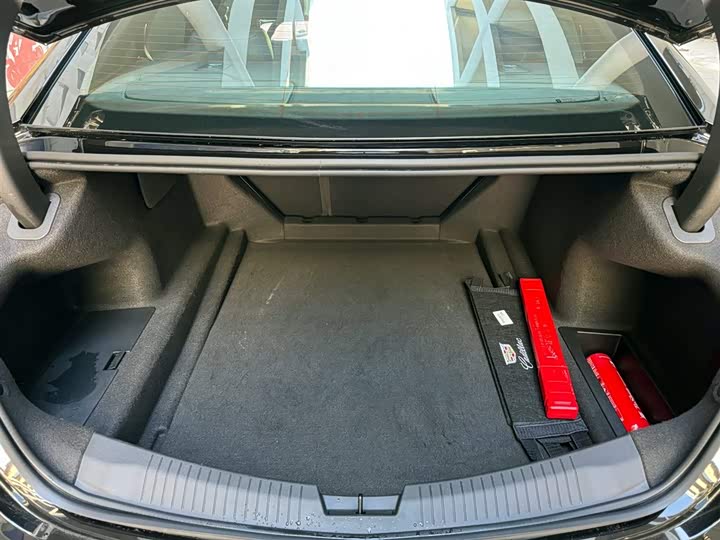 Cadillac CT5 2025 2025款 28T 赛道性能版