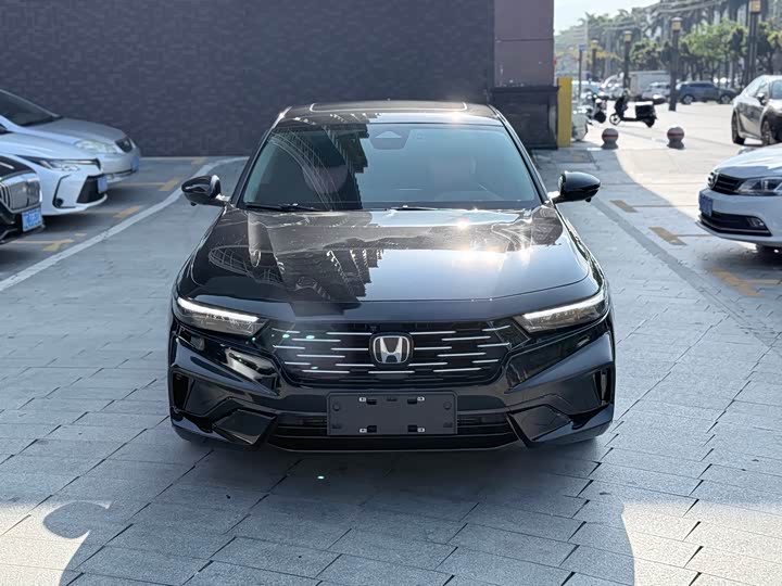 Honda Accord 2025 2025款 运动系列 260TURBO 豪华版