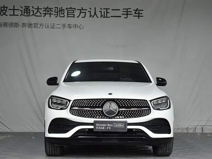 صورة 2 - Mercedes-Benz GLC-Class Coupe