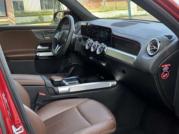 Mercedes-Benz GLB-Class 2022 2022款 GLB 200 时尚型