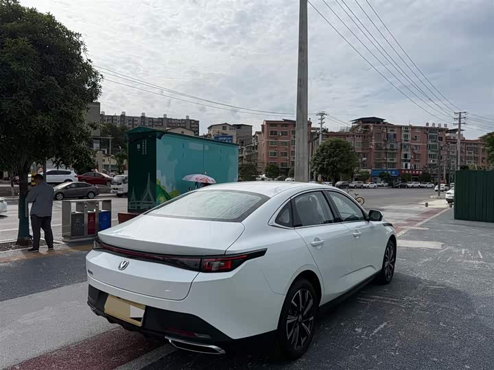 Changan Eado Plus 2026 2026款 第四代 1.5T 500Bar 劲享型
