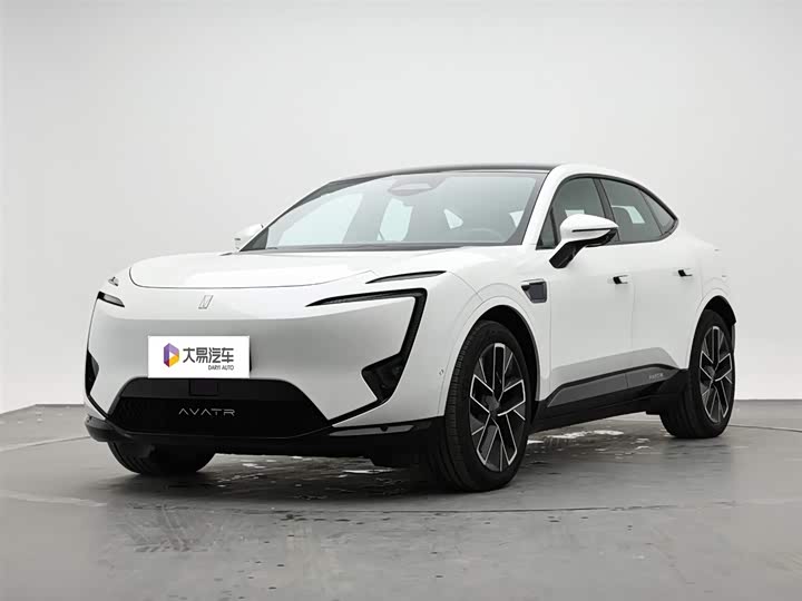2025 Avatr 11