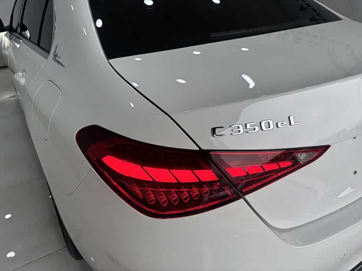 Фото 9 - Mercedes-Benz C-Class Hybrid
