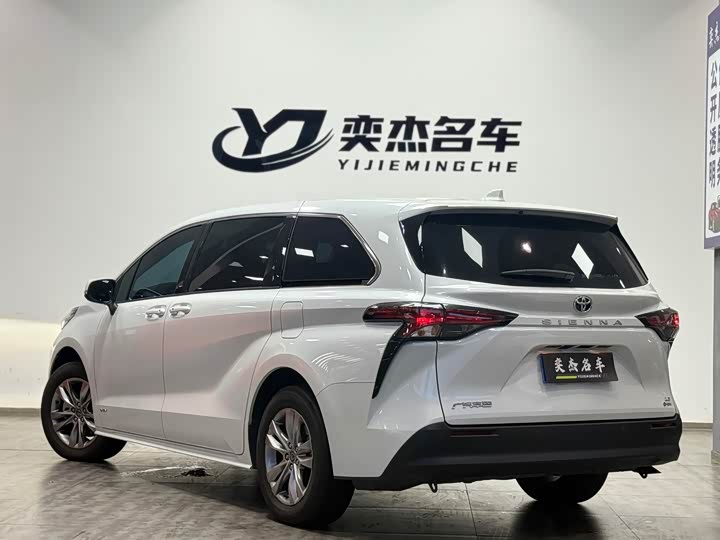 Toyota Sienna 2024 2024款 2.5L混动 舒适版